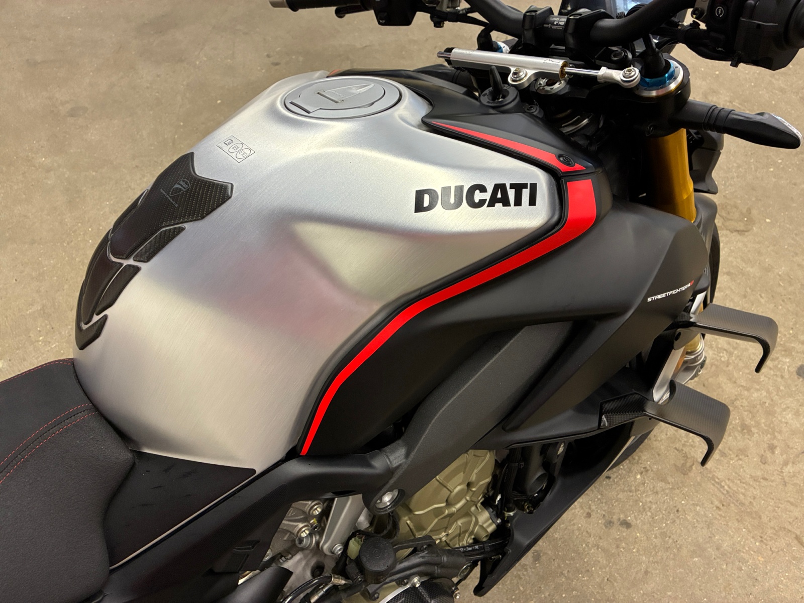 DUCATI Streetfighter 1103 Streetfighter V4 2023 2023