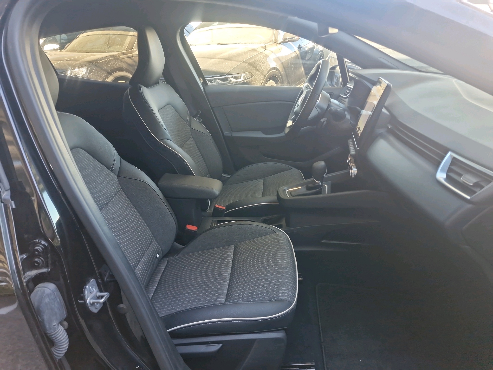 MITSUBISHI Colt 1.6 MPI HEV 143 Intense 2024