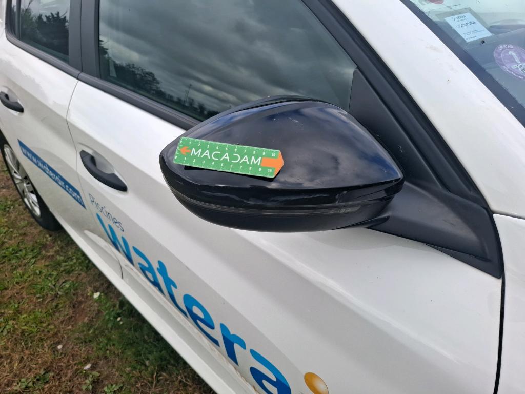 PEUGEOT 208 AFFAIRE PURETECH 75 S&S BVM5 PREMIUM 2022