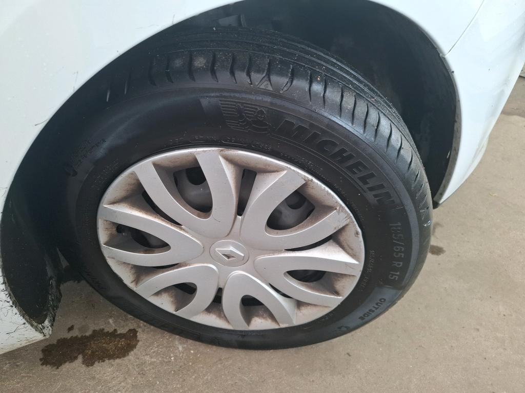 RENAULT CLIO SOCIETE DCI 90 ENERGY E6C AIR MEDIANAV 2019