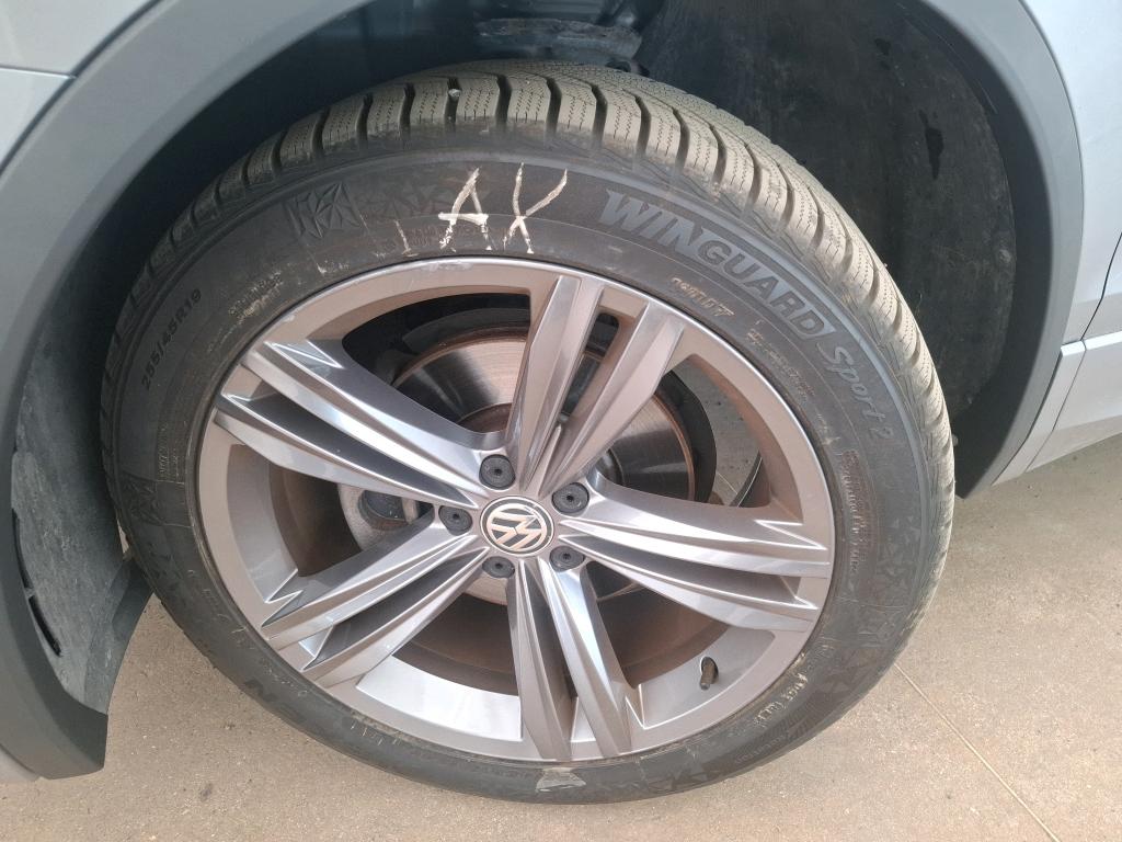 VOLKSWAGEN TIGUAN ALLSPACE 2.0 TDI 150 DSG7 Carat 2021