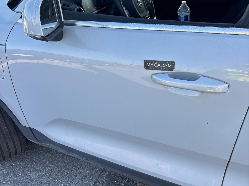 VOLVO XC40 BUSINESS T4 Recharge 129+82 ch DCT7 Inscription 2021