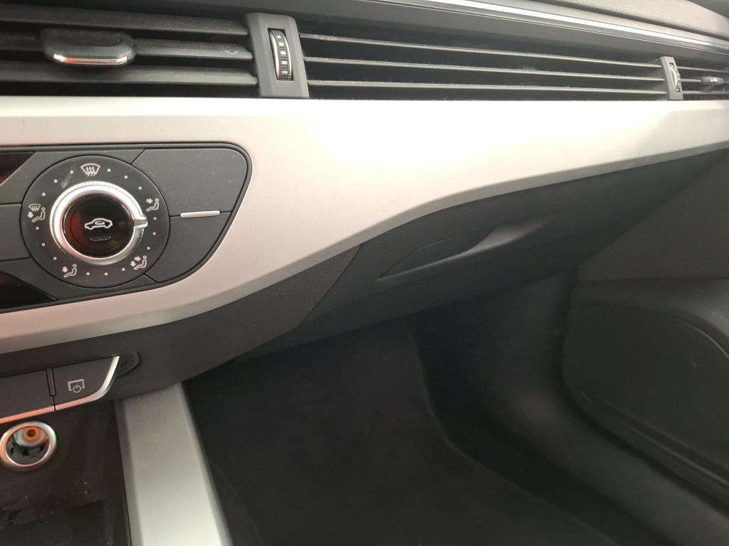 AUDI A4 AVANT 35 TFSI 150 S tronic 7 Business Line 2023