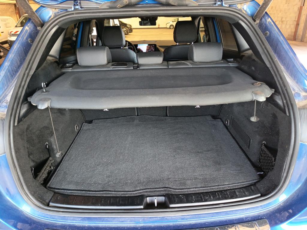 MERCEDES-BENZ GLA 200 d 8G-DCT Progressive Line 2024