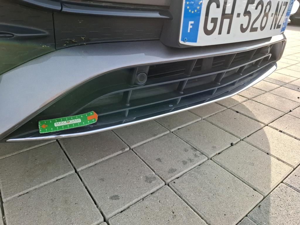 MERCEDES-BENZ MERCEDES GLA II 200 d 8G-DCT AMG Line 2022
