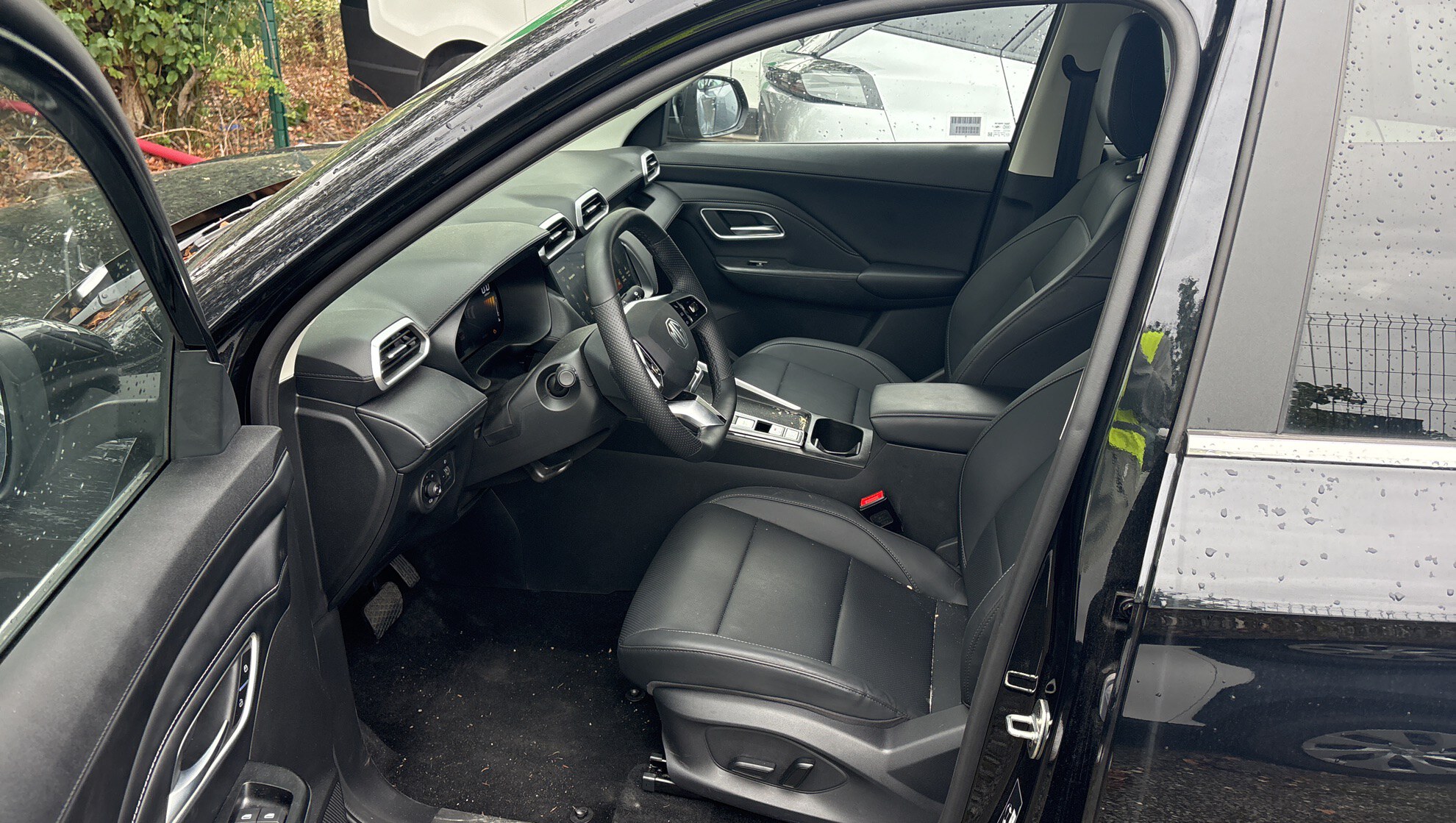 MG ZS 1,5 HEV 197 CH FR 2025