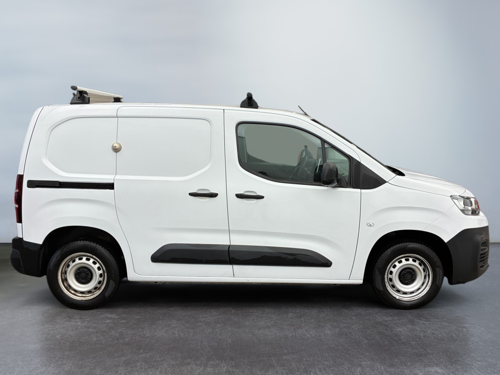 CITROEN BERLINGO VAN M 650 BLUEHDI 100 S&S BVM6 2023