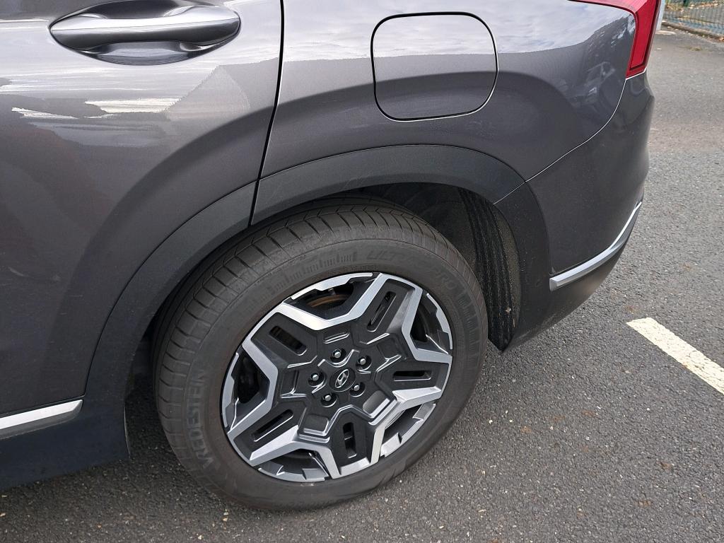 HYUNDAI SANTA FE 1.6 T-GDi Plug-in 265 HTRAC BVA6 Business 2024