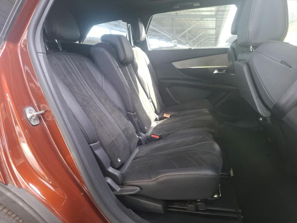 PEUGEOT 5008 PureTech 130ch S&S EAT8 GT Pack 2022