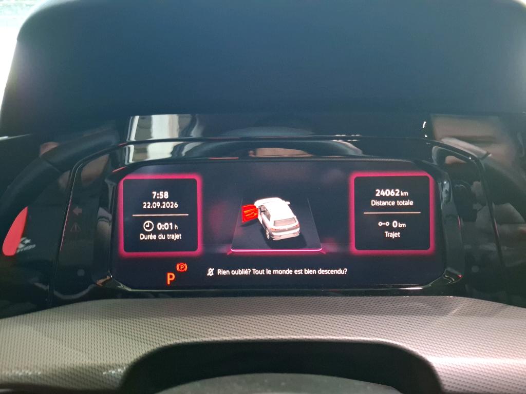 VOLKSWAGEN GOLF 1.5 eHybrid 204 DSG6 Style 2025