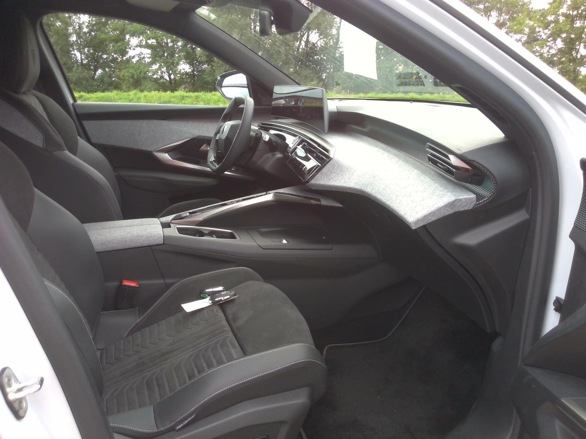 PEUGEOT 5008 Hybrid 145 ch e-DCS6 GT 7pl 2025