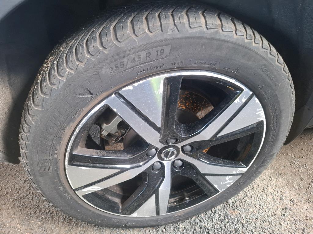 VOLVO XC40 Recharge Twin AWD 408 ch 1EDT Pro 2021