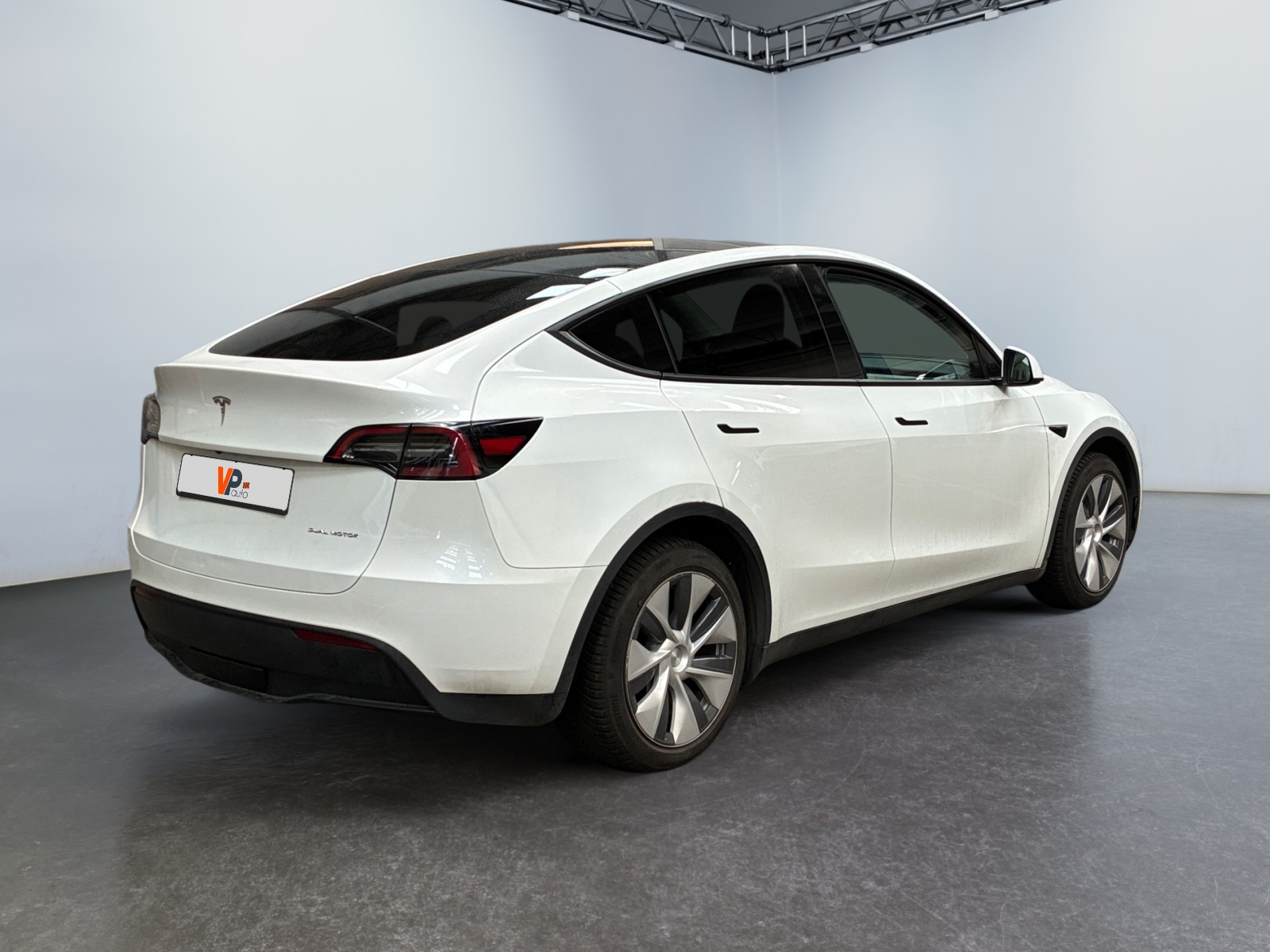 TESLA MODEL Y Long-Range Dual Motor AWD 2023