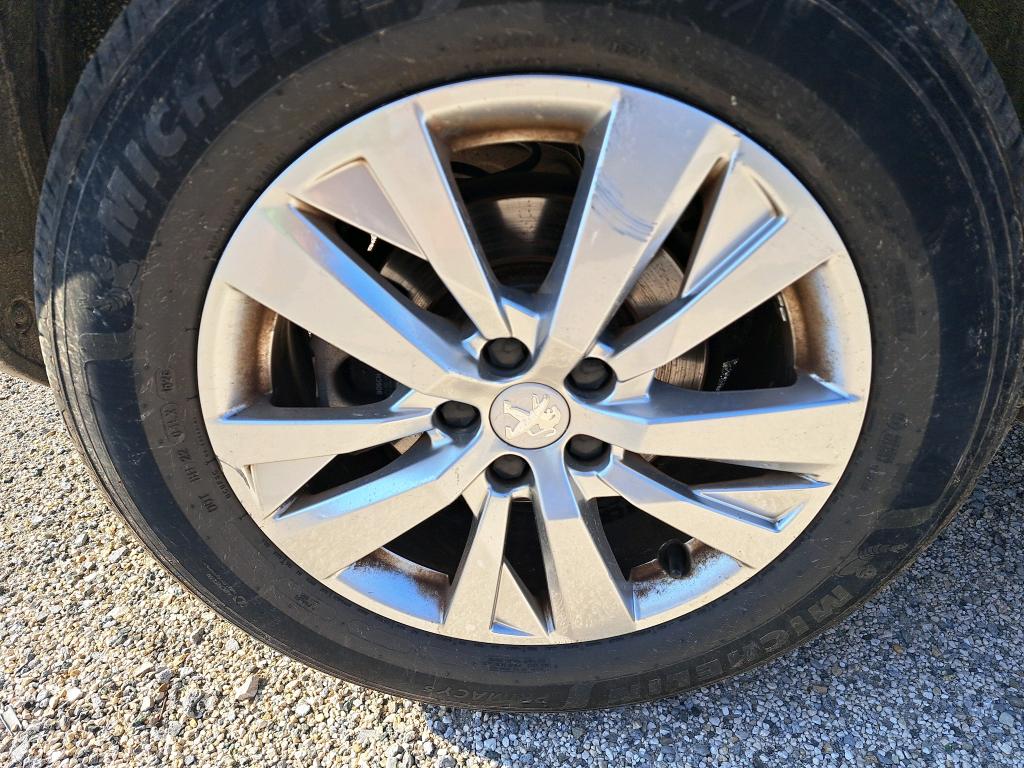 PEUGEOT 3008 Puretech 130ch S&S EAT8 Active Pack 2022