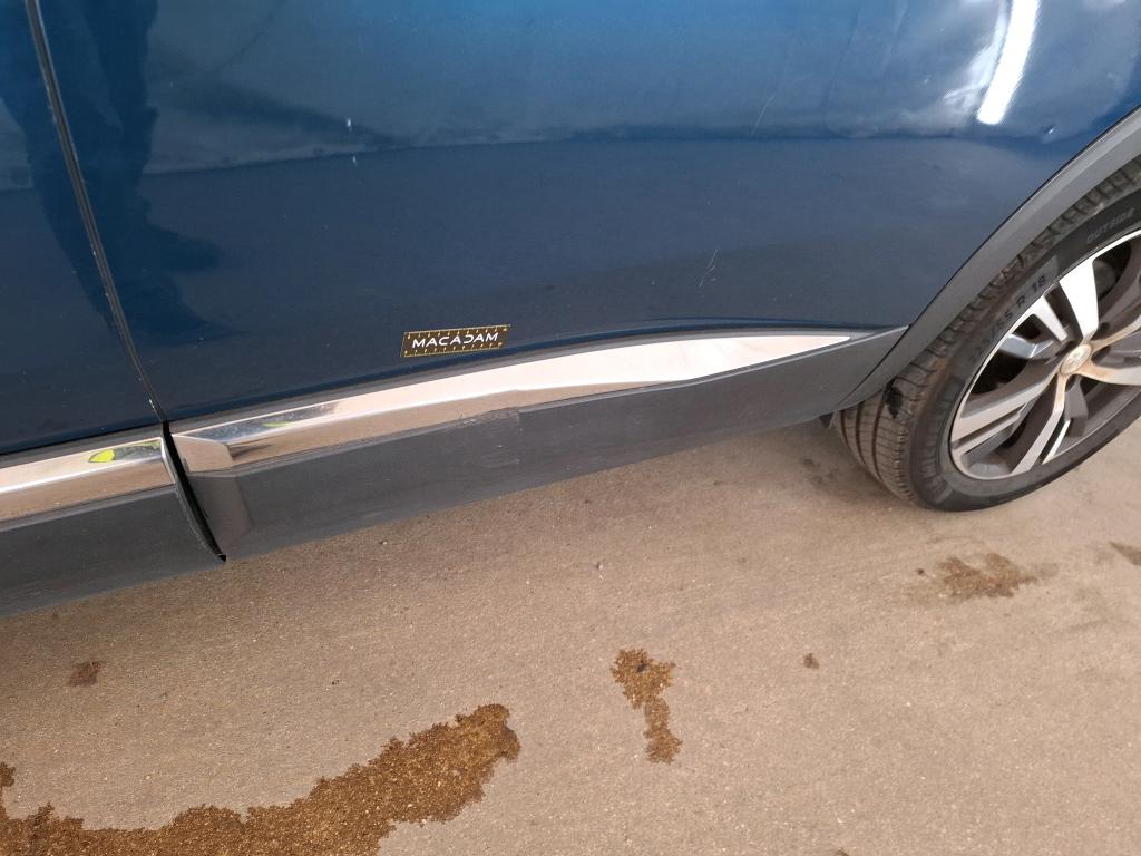 PEUGEOT 5008 BlueHDi 130ch S&S EAT8 Allure 2021