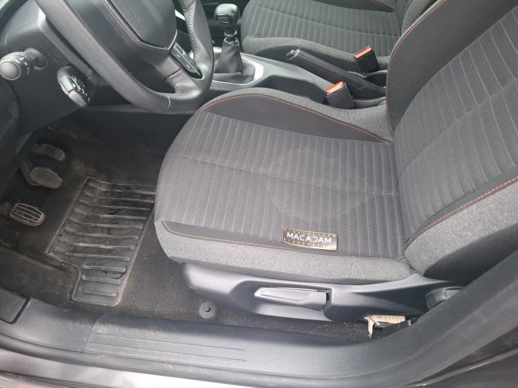 PEUGEOT 208) 208 BlueHDi 100 S&S BVM6 Active Pack 2023