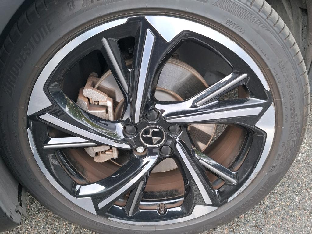 DS 7 DS7 CROSSBACK Hybride E-Tense 225 EAT8 Louvre 2022