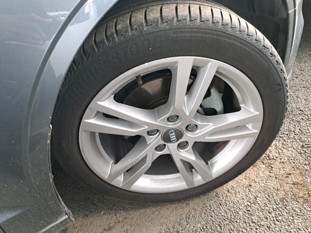 AUDI A3/S3 A3 BERLINE 35 TFSI CoD 150 S tronic 7 Business line 2020