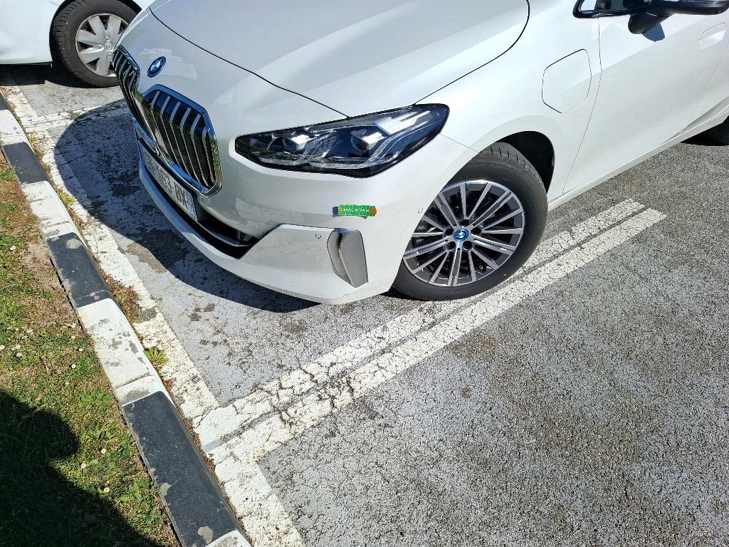 BMW SERIE 2 ACTIVE TOURER 225e xDrive 245 ch DKG7 Luxury 2023