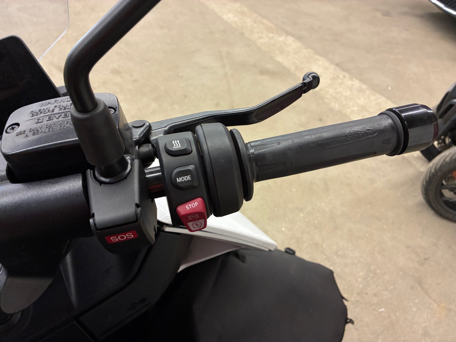 BMW C CE04 2024