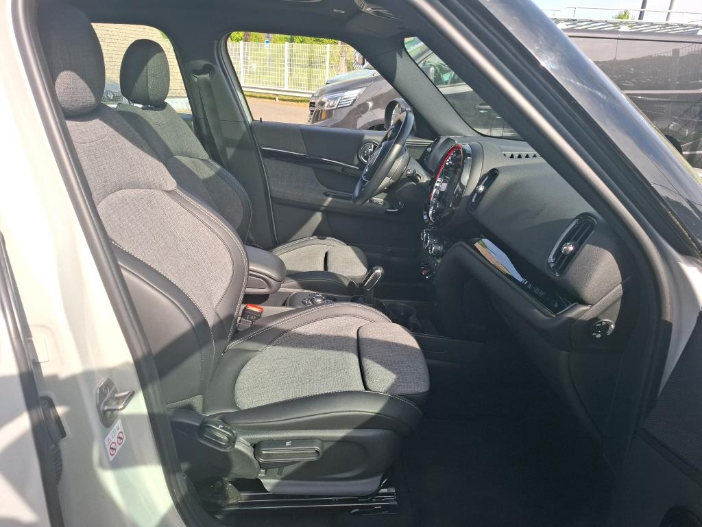 MINI COUNTRYMAN F60 LCI 136 ch BVA7 Cooper Essential 2021