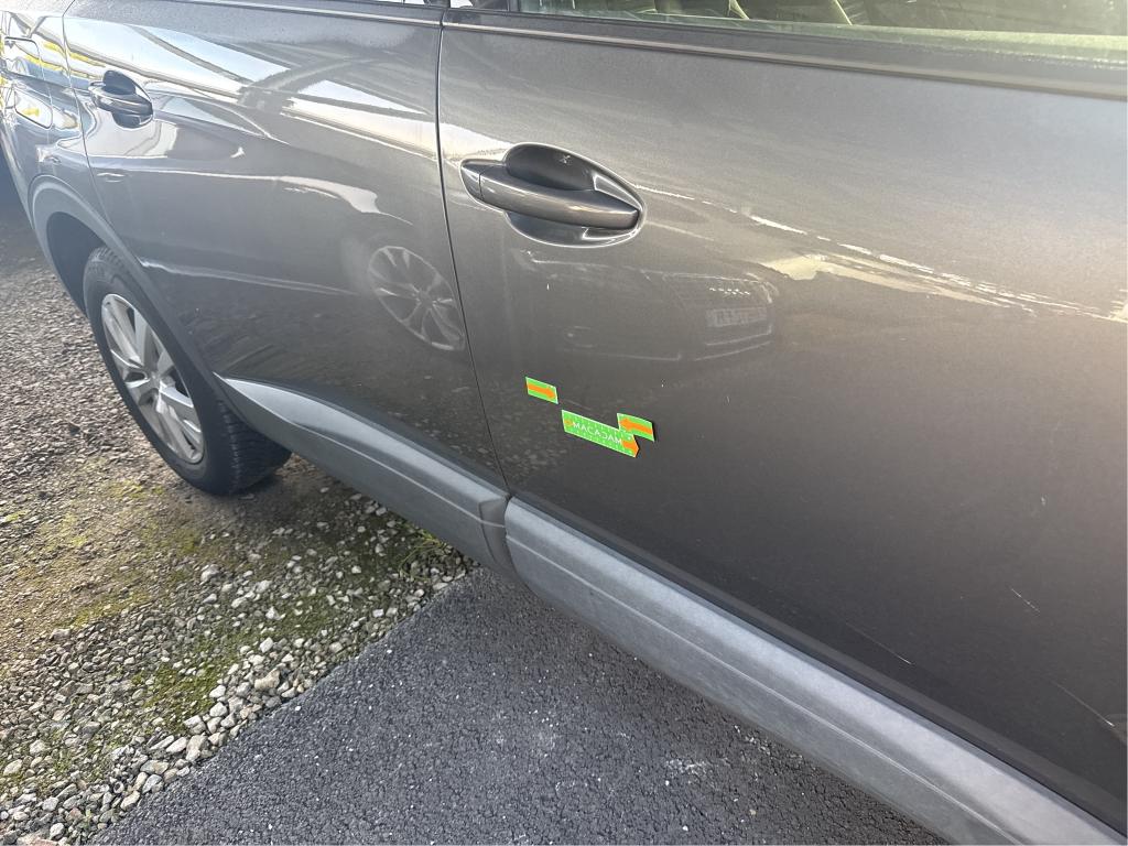 PEUGEOT 5008 PureTech 130ch S&S BVM6 Active Pack 2023