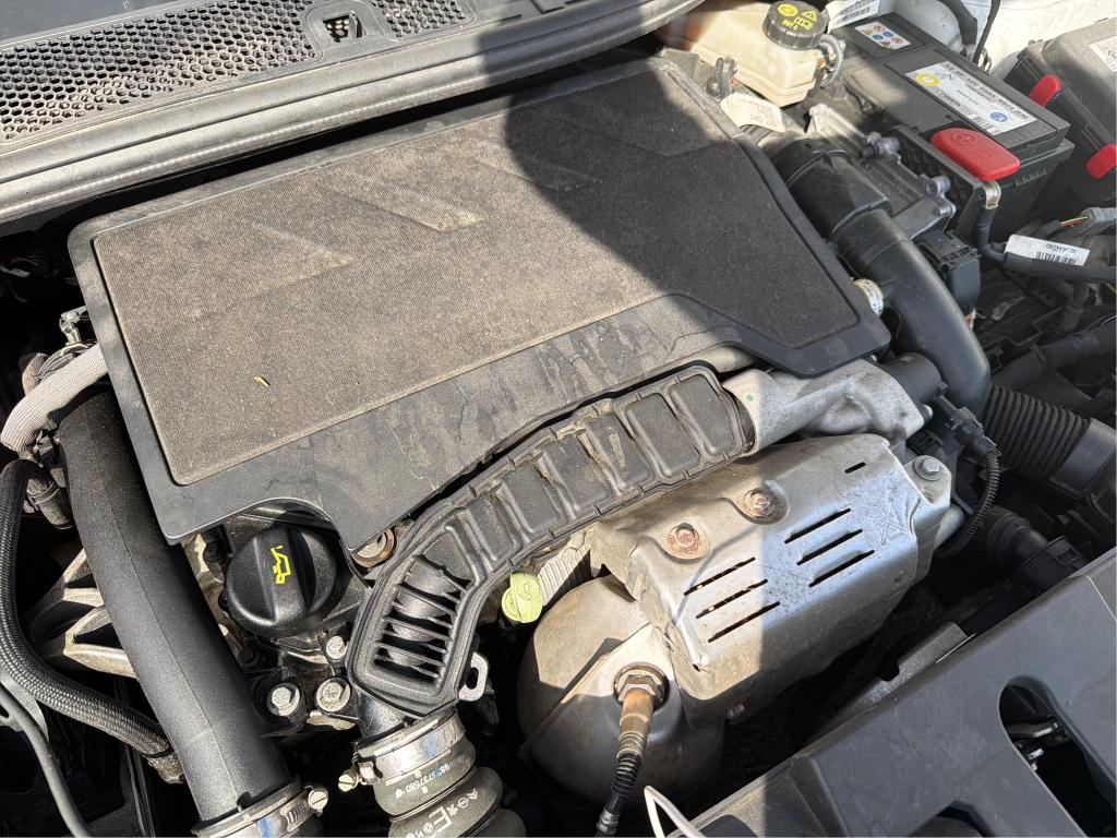 PEUGEOT 208) 208 BlueHDi 100 S&S BVM6 Active Pack 2023
