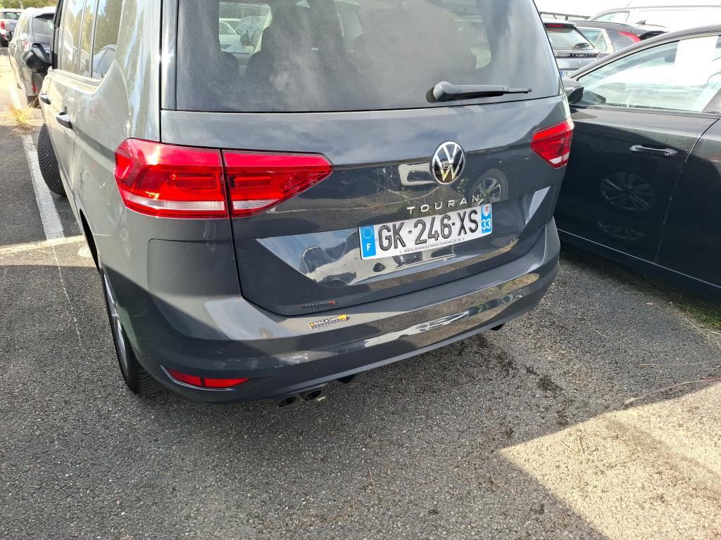 VOLKSWAGEN TOURAN 2.0 TDI 150 DSG7 5pl Life Plus 2022