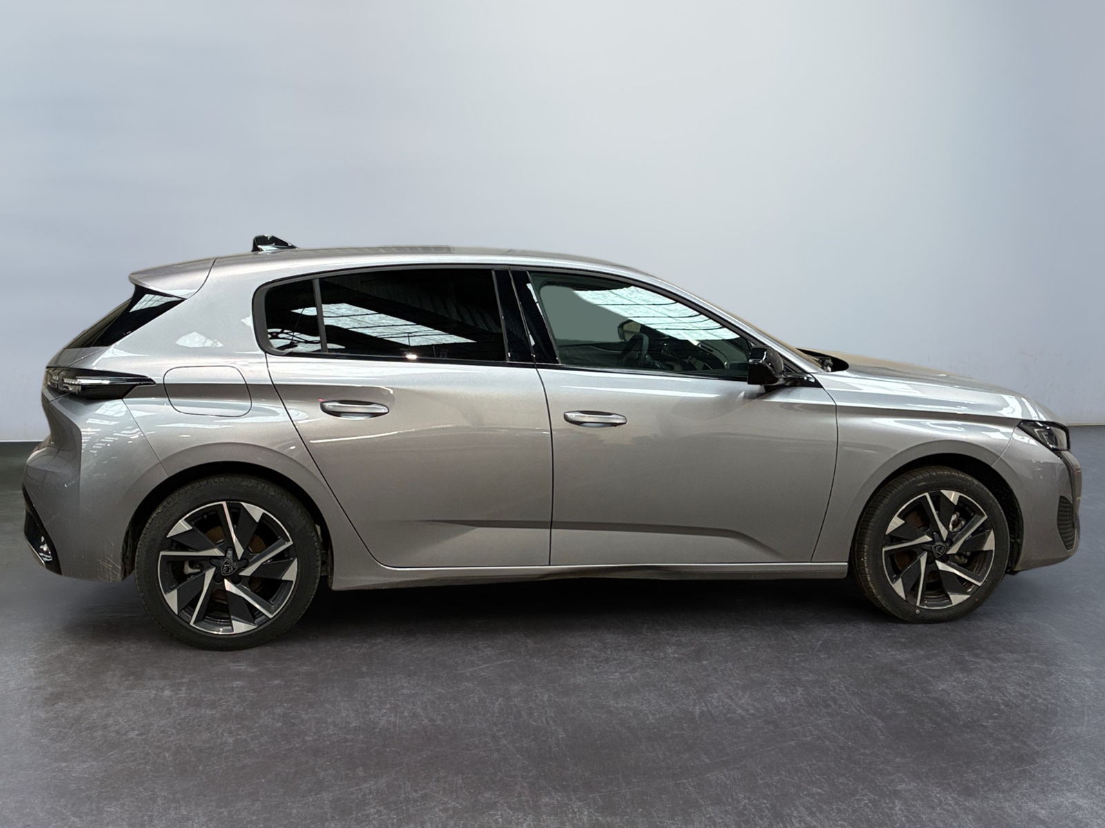 PEUGEOT 308 Hybrid 145 e-DCS6 Allure 2025