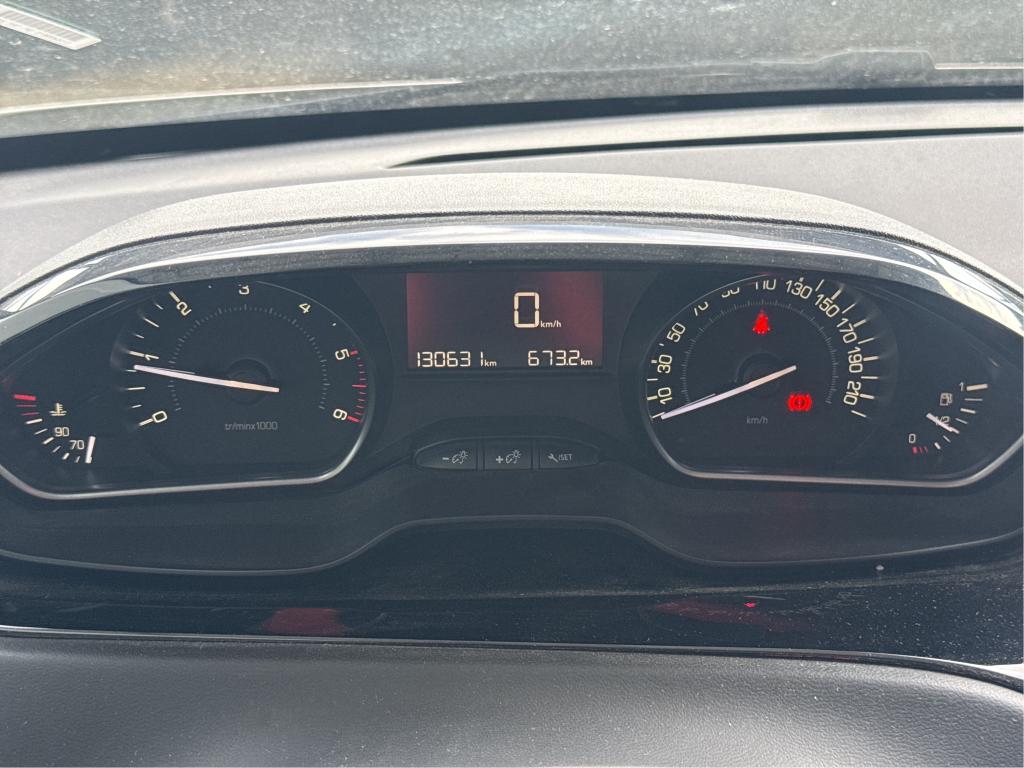PEUGEOT 208 AFFAIRE BLUEHDI 100 S&S BVM5 PREMIUM PACK 2020
