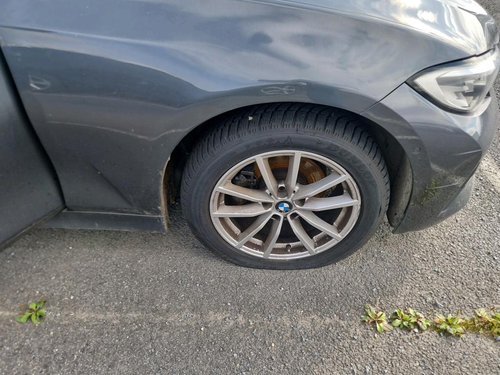 BMW SERIE 3 TOURING G21 318d 150 ch BVA8 Lounge 2021