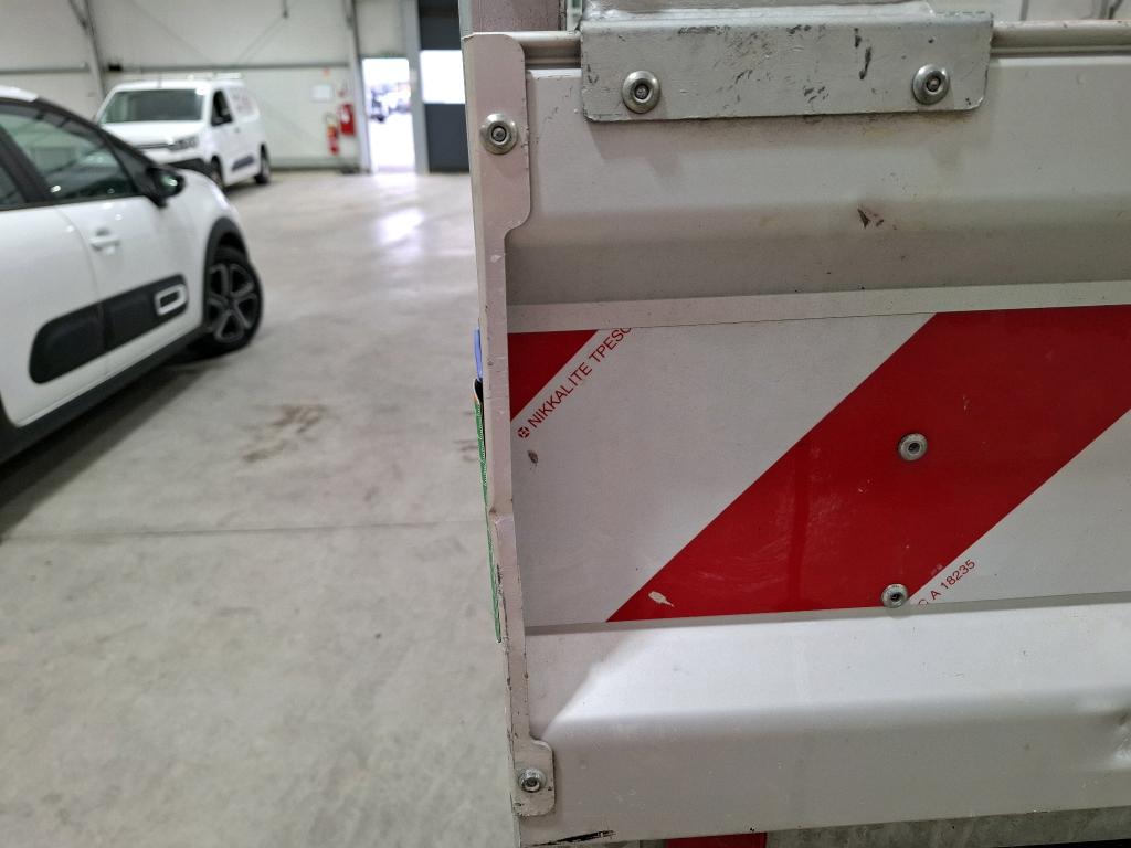 FORD TRANSIT CHASSIS CABINE CHC P350 L4 2.0 ECOBLUE 165 S&S HDT EURO VI TREND 2024
