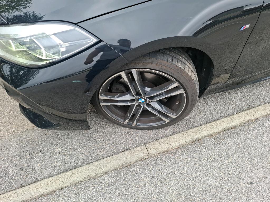 BMW SERIE 1 F40 120d xDrive 190 ch BVA8 M Sport 2020
