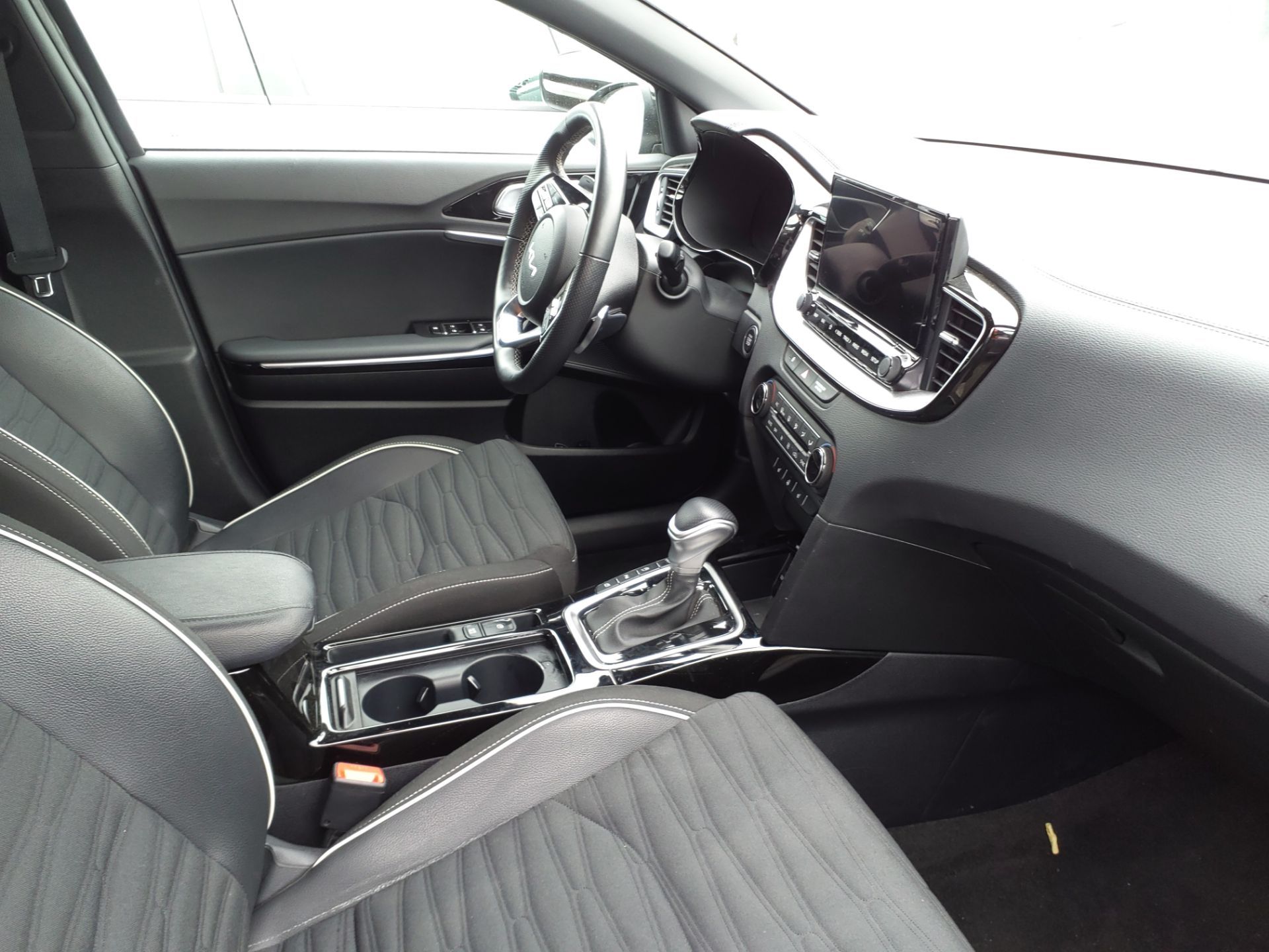 KIA CEED 1.5 T-GDi 140 ch DCT7 GT-line 2025