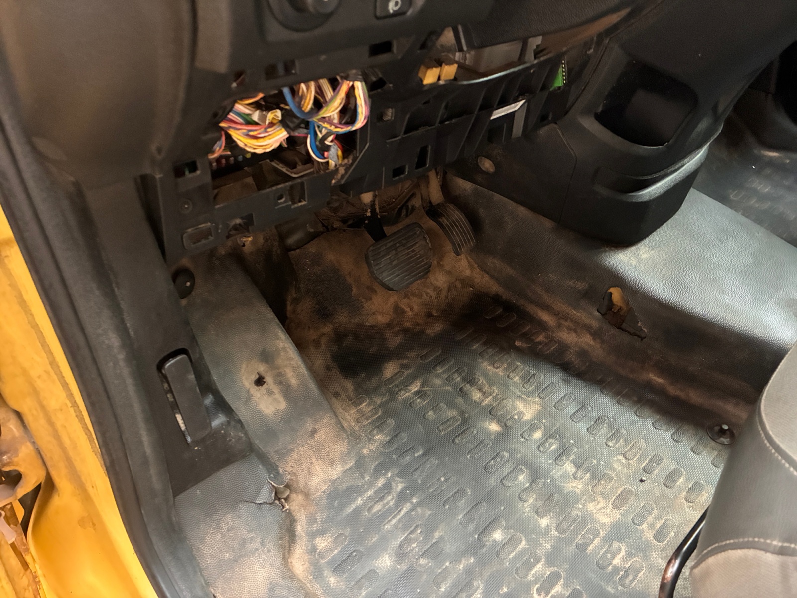 CITROEN BERLINGO FOURGON M BLUEHDI 100 S&S ETG6 CLUB 2017