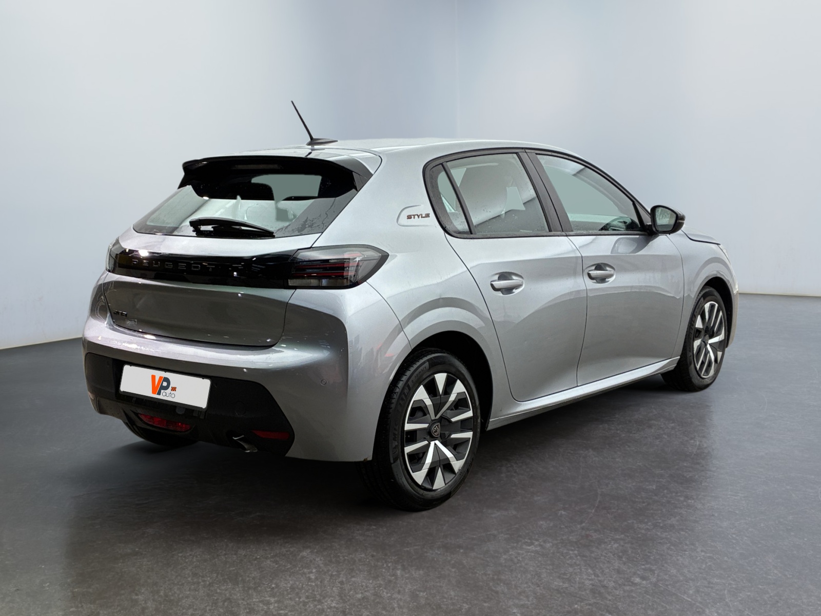 PEUGEOT 208 PureTech 100 S&S BVM6 Style 2025