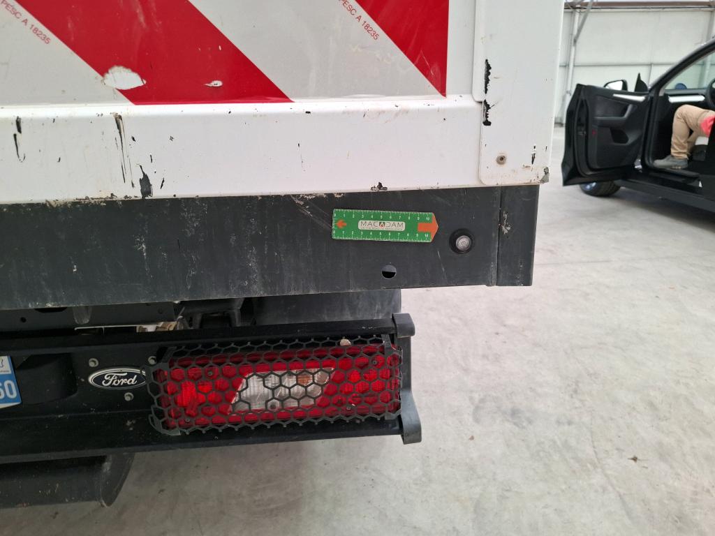 FORD TRANSIT CHASSIS CABINE CHC P350 L5 2.0 ECOBLUE 165 S&S TREND 2024
