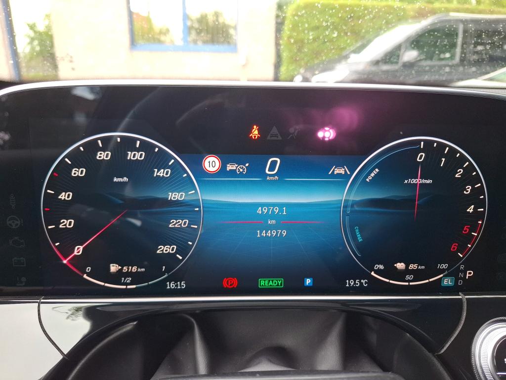 MERCEDES-BENZ MERCEDES CLASSE E Break 300 de 9G-Tronic 4MATIC AMG Line 2024