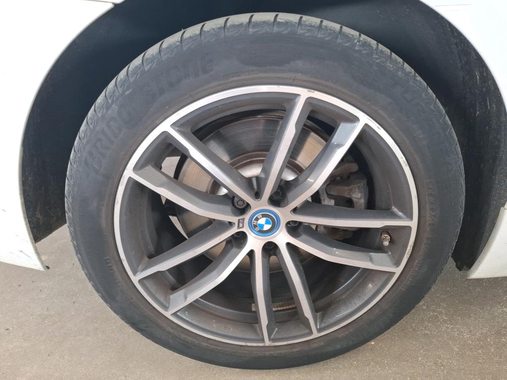 BMW SERIE 5 G30 LCI 545e TwinPower Turbo xDrive 394 ch BVA8 M Sport 2023