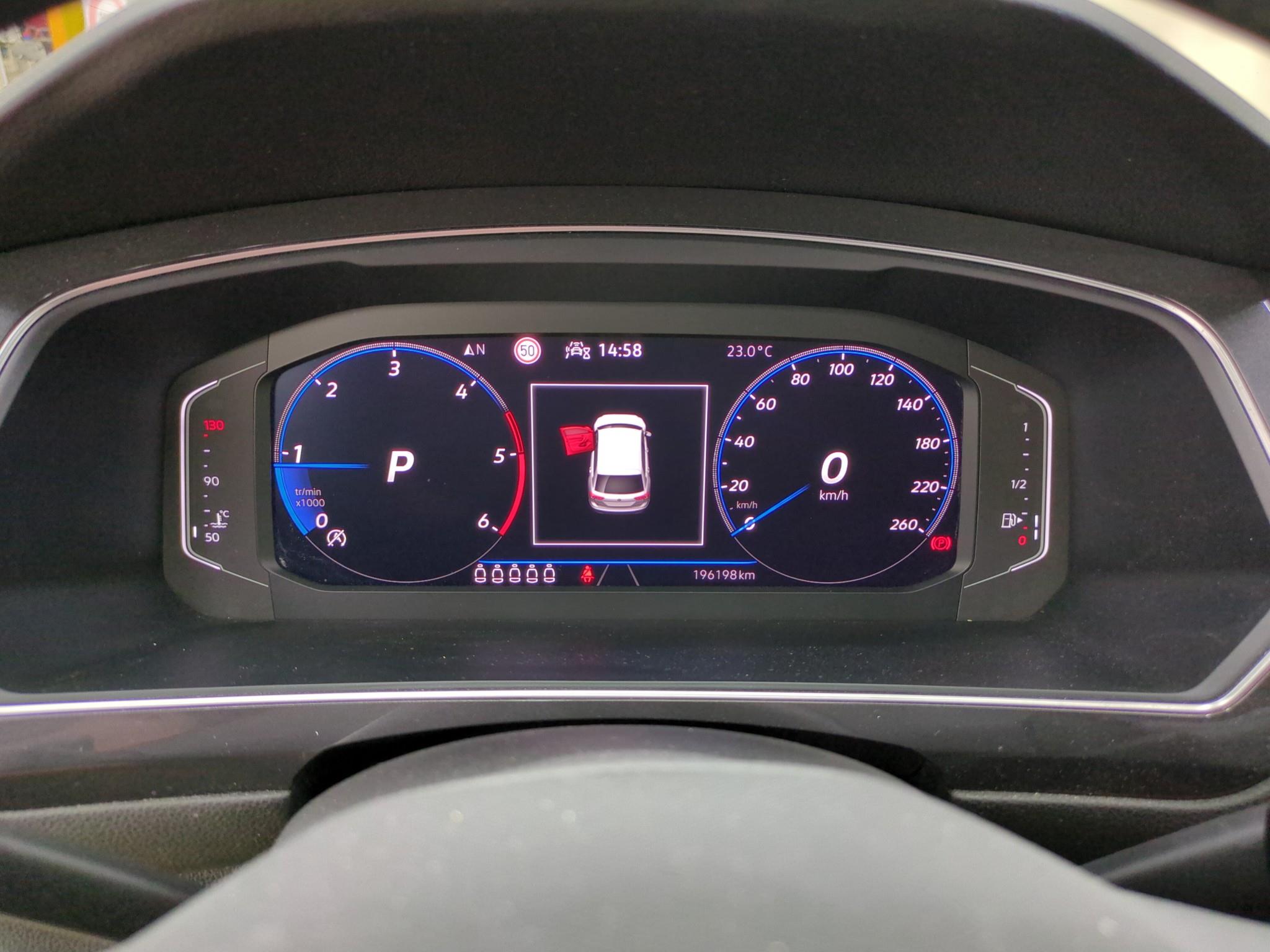 VOLKSWAGEN TIGUAN ALLSPACE 2.0 TDI 150 DSG7 R-Line 2022
