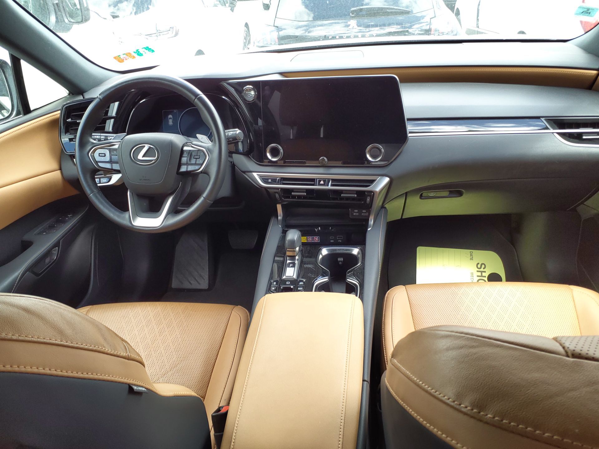 LEXUS  2024