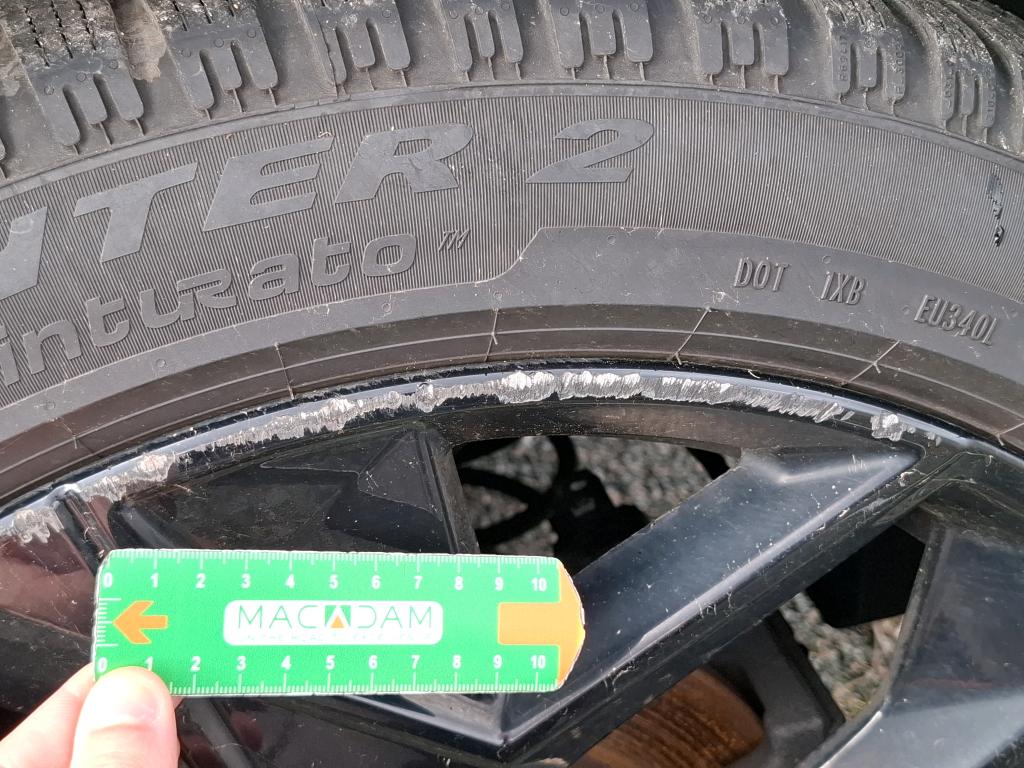 DS 4 PureTech 130 EAT8 Performance Line+ 2023