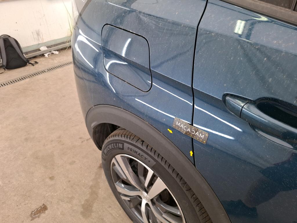 PEUGEOT 3008 Hybrid 225 e-EAT8 Allure Pack 2022