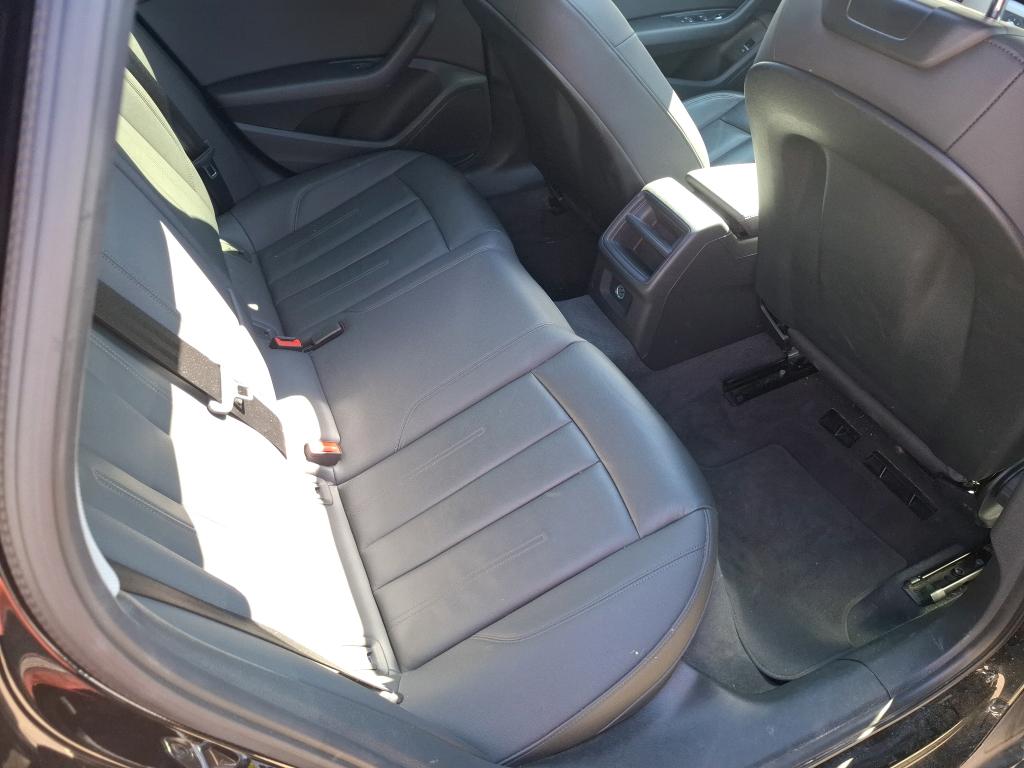 AUDI A4 AVANT 35 TDI 163 S tronic 7 Business Executive 2024