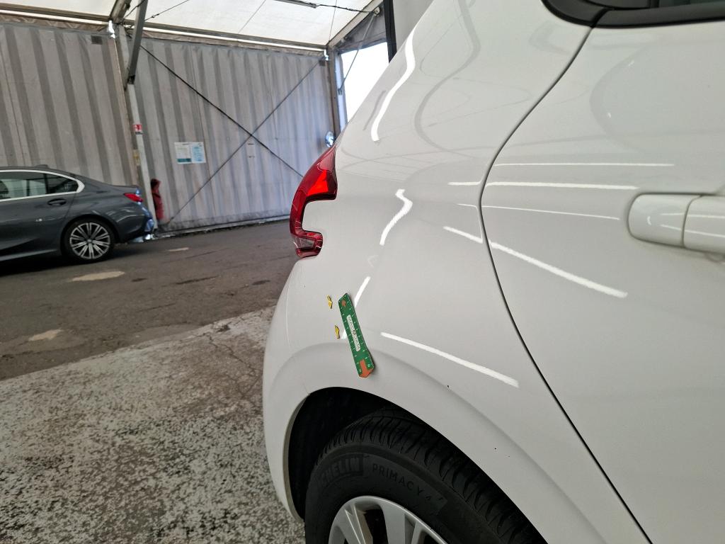 PEUGEOT 208 AFFAIRE BLUEHDI 100 BVM6 PREMIUM PACK 2018