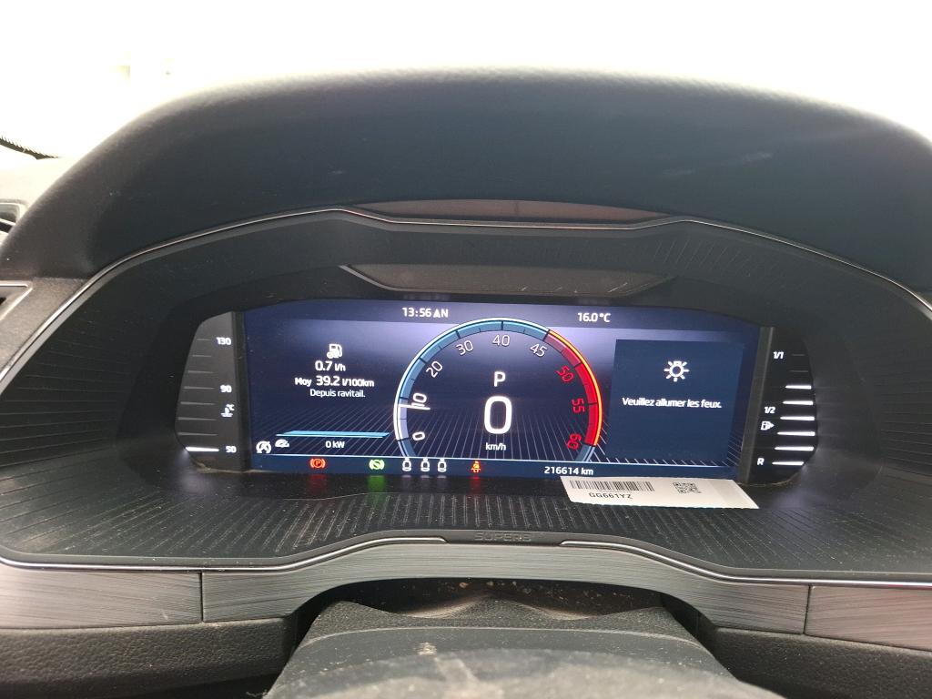 SKODA SUPERB COMBI 2.0 TDI 150 SCR DSG7 Business 2022