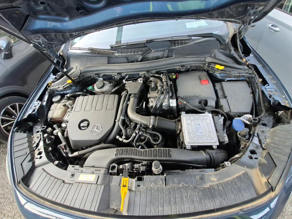 MERCEDES-BENZ MERCEDES GLA II 250 e 8G-DCT Progressive Line 2023