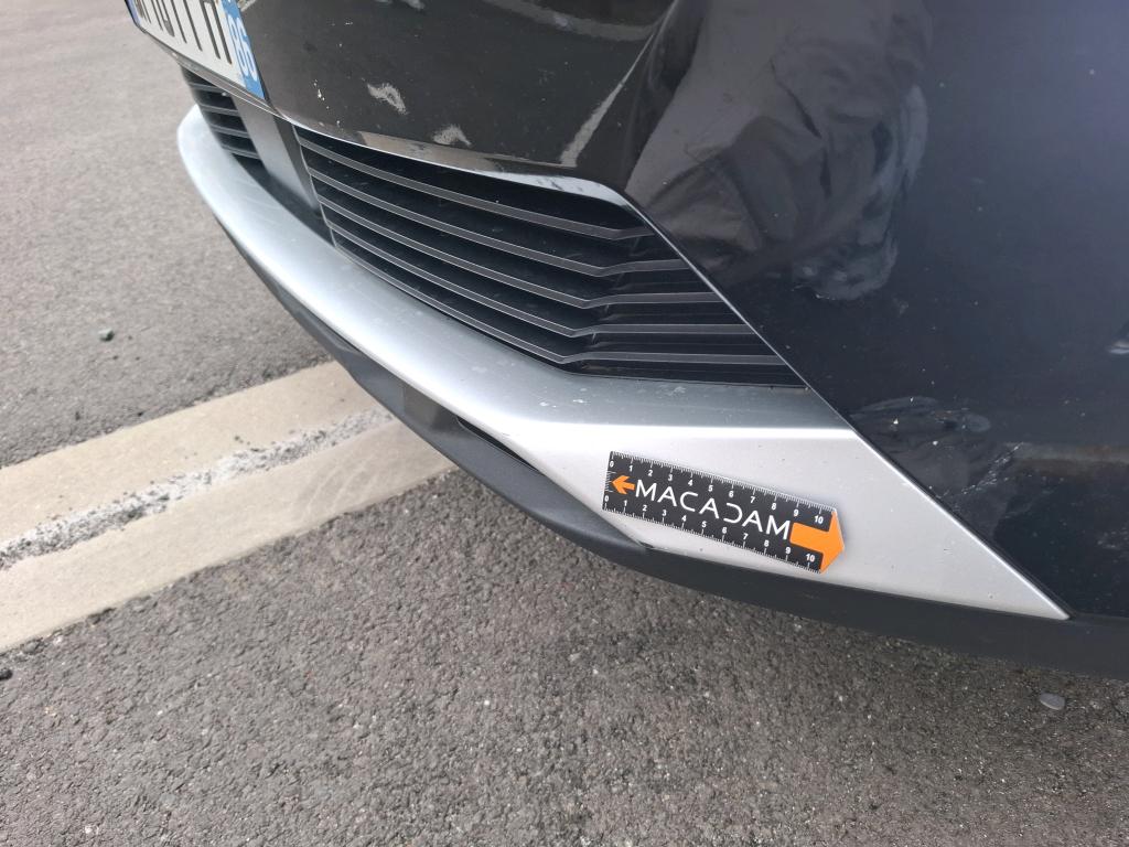 PEUGEOT 3008 Hybrid 225 e-EAT8 Active Pack 2023