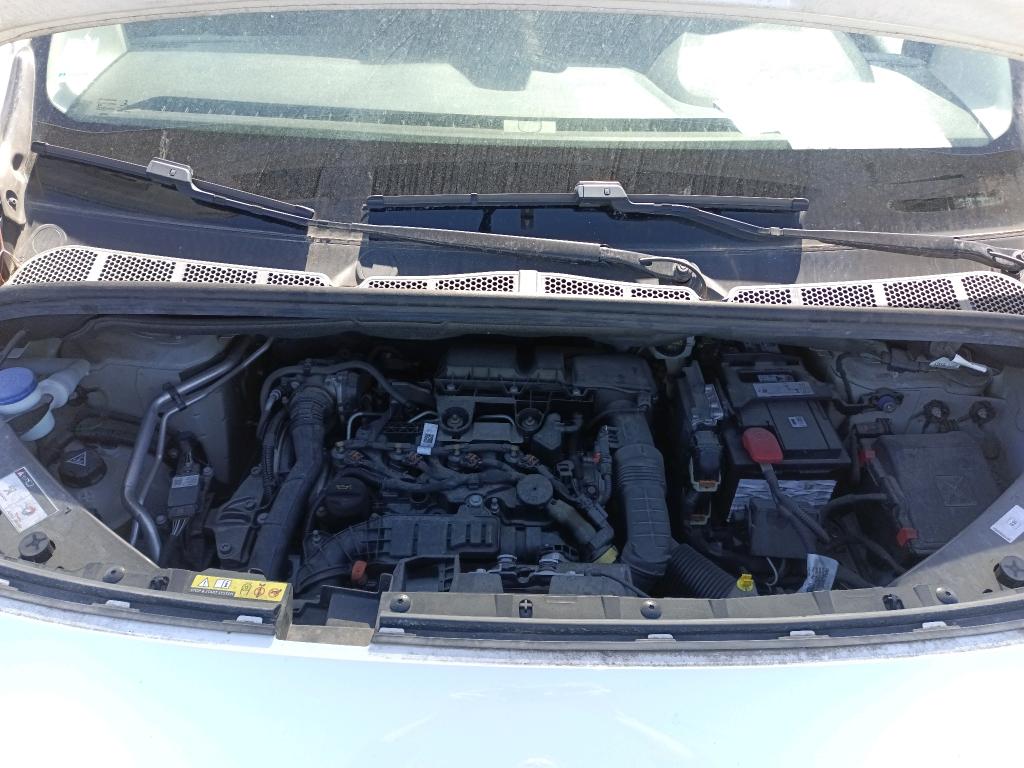 PEUGEOT PARTNER FGN FOURGON STANDARD 650 KG BLUEHDI 130 S&S EAT8 PREMIUM 2021