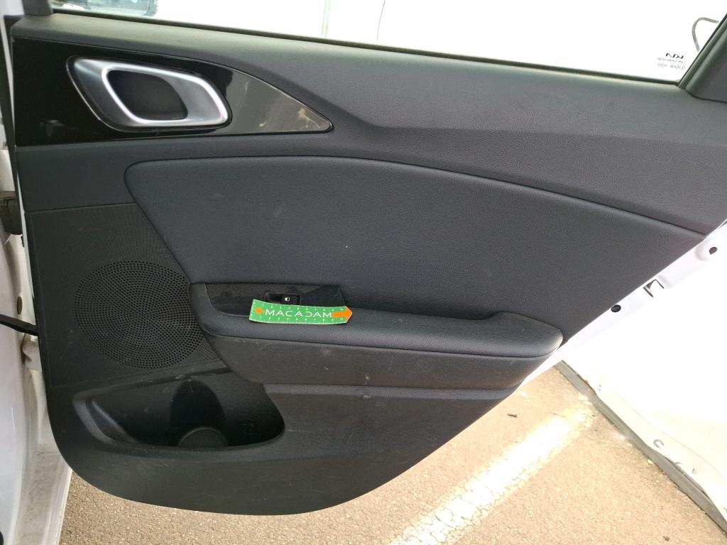 KIA CEE'D CEED SW 1.6 CRDi 136 ch MHEV iBVM6 Active 2024